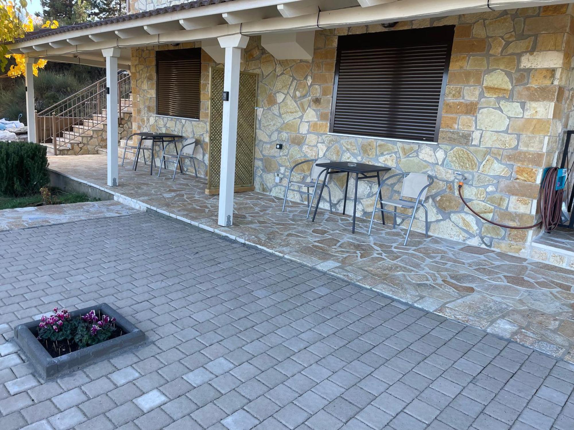 Alafe Relax & View Apartment Synikia Mesi Trikalon Exterior photo